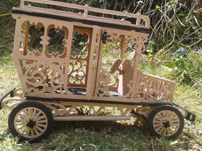 Скачать dxf - Выпиливание лобзиком повозка подарок карета деревянная карета декорация