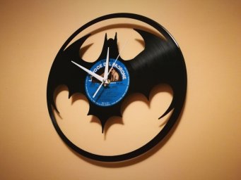 Скачать dxf - Шаблон бэтмен из пластинки дизайнерские часы виниловые часы