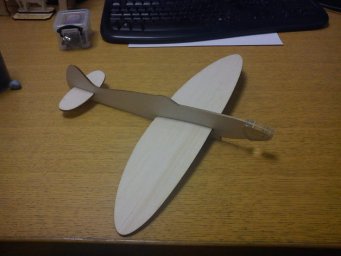 Скачать dxf - Модель планера самолет планера самолет из бумаги самолет